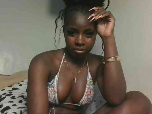 Sexykitten1 webcam