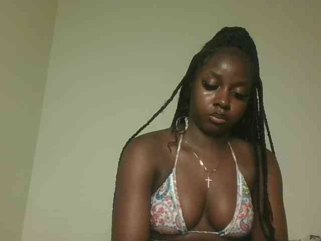 Sexykitten1 webcam