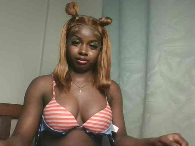 Sexykitten1 webcam