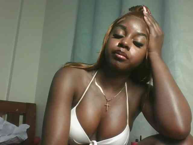 Sexykitten1 webcam