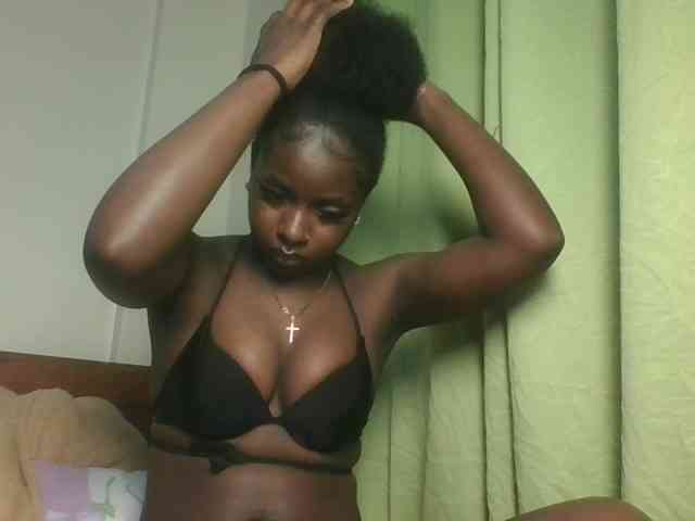 Sexykitten1 webcam