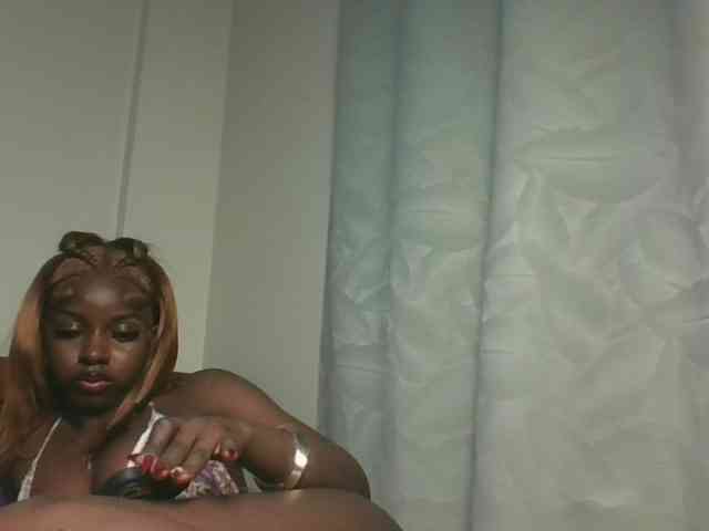 Sexykitten1 webcam