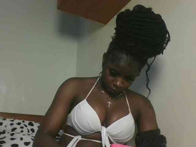 Sexykitten1 webcam