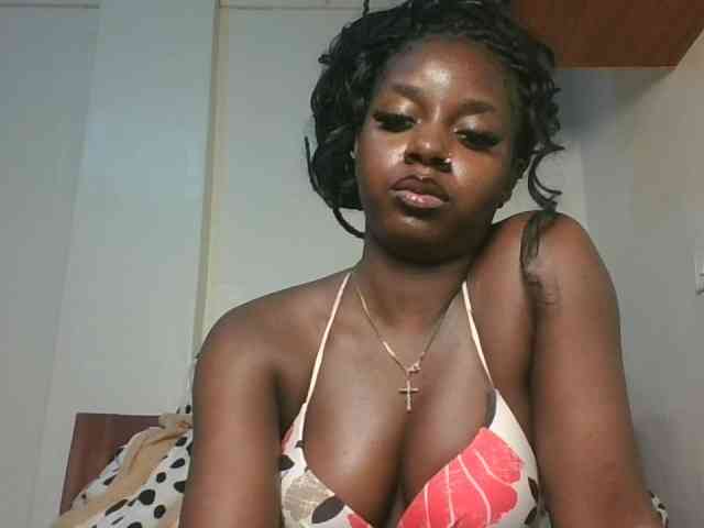 Sexykitten1 webcam