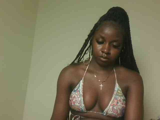 Sexykitten1 webcam