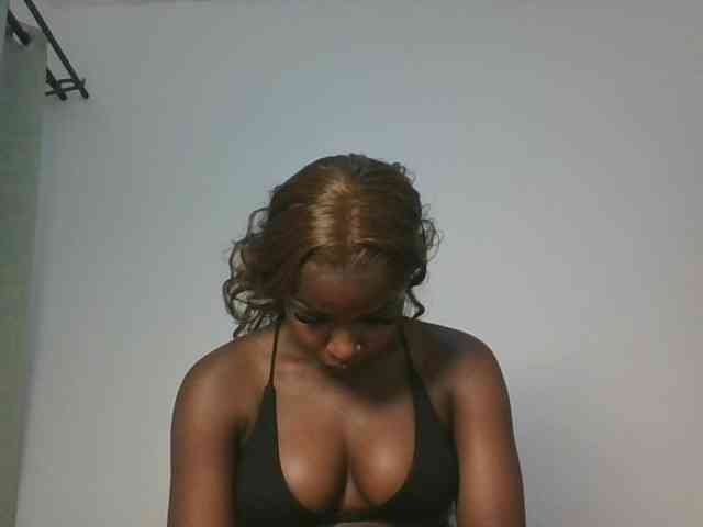 Sexykitten1 webcam