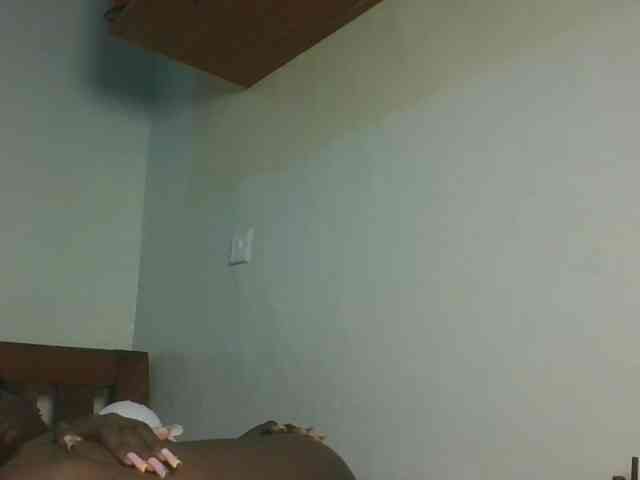 Sexykitten1 webcam