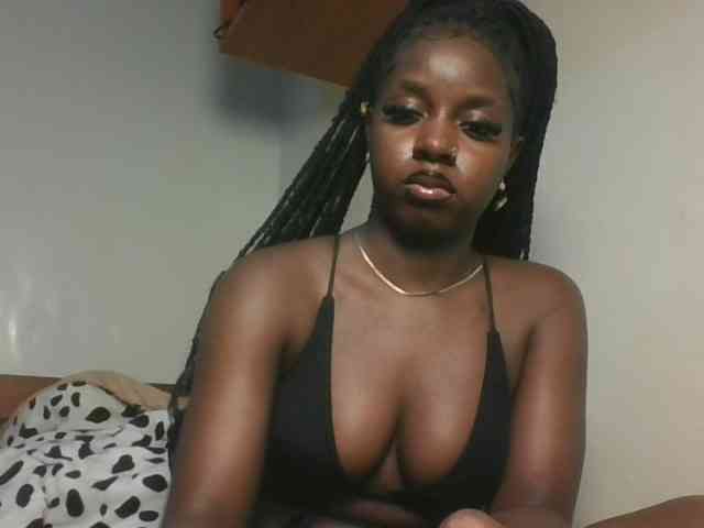 Sexykitten1 webcam