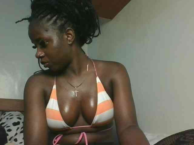 Sexykitten1 webcam