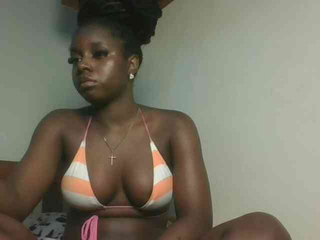 Sexykitten1 webcam