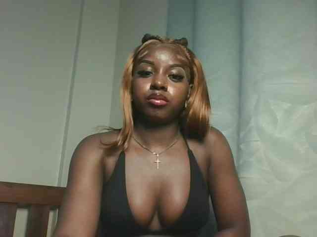 Sexykitten1 webcam