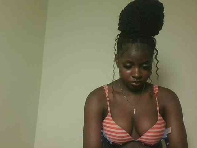 Sexykitten1 webcam
