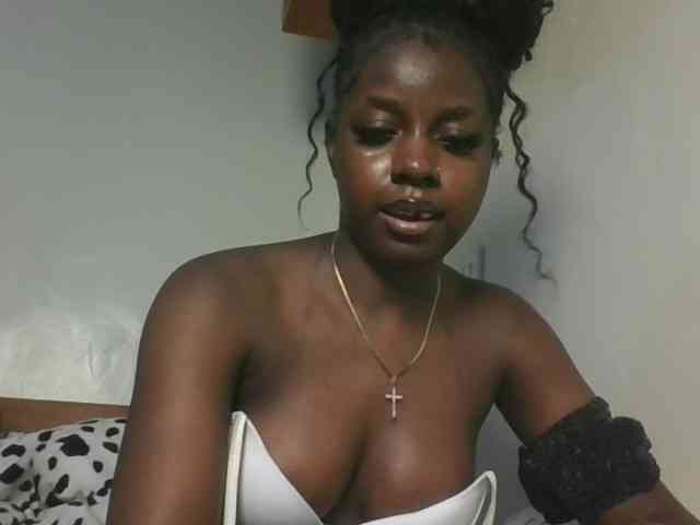 Sexykitten1 webcam