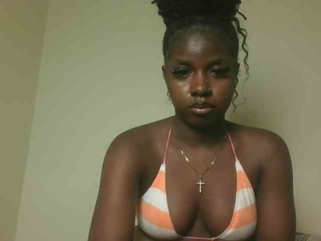 Sexykitten1 webcam