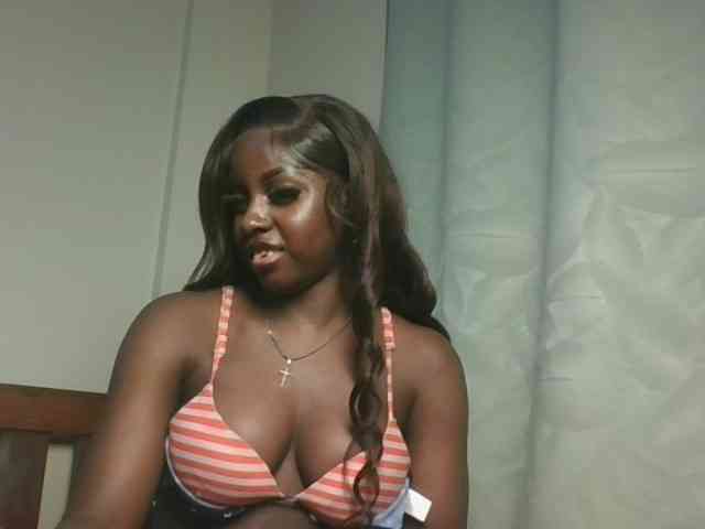 Sexykitten1 webcam