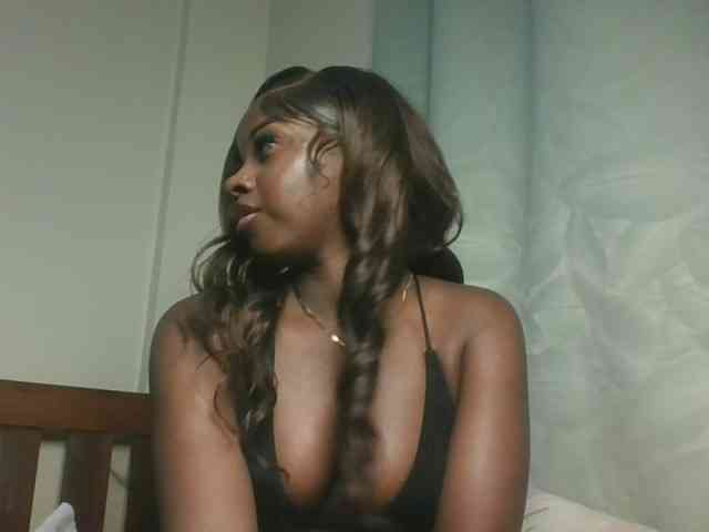 Sexykitten1 webcam
