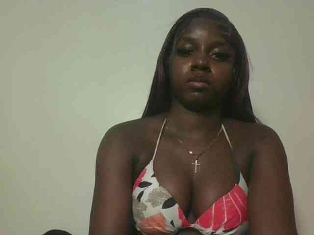 Sexykitten1 webcam