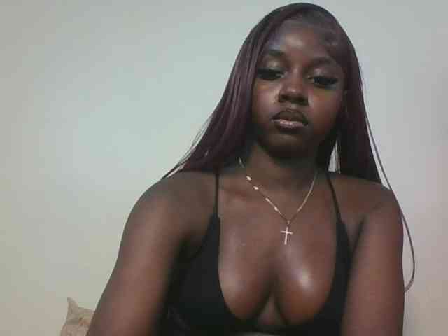 Sexykitten1 webcam