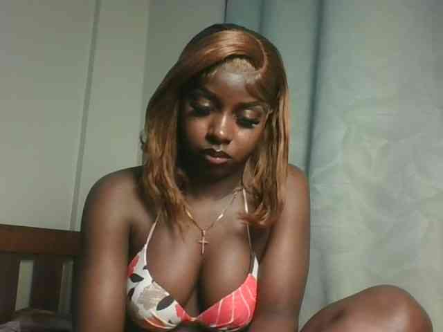 Sexykitten1 webcam