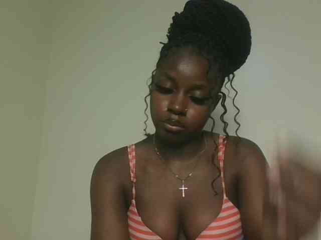 Sexykitten1 webcam