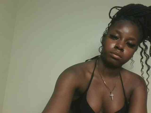 Sexykitten1 webcam