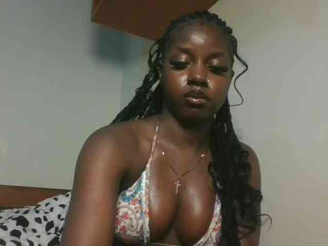 Sexykitten1 webcam