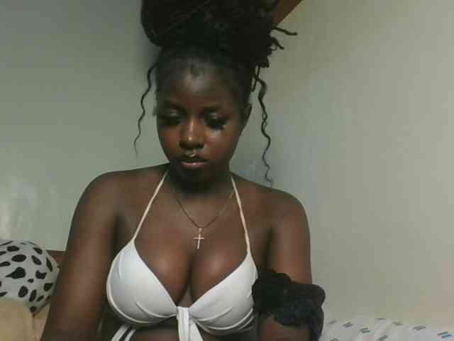 Sexykitten1 webcam