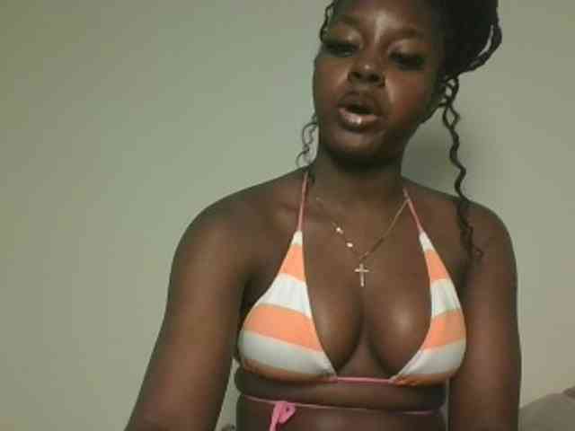 Sexykitten1 webcam
