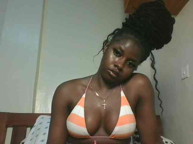 Sexykitten1 webcam