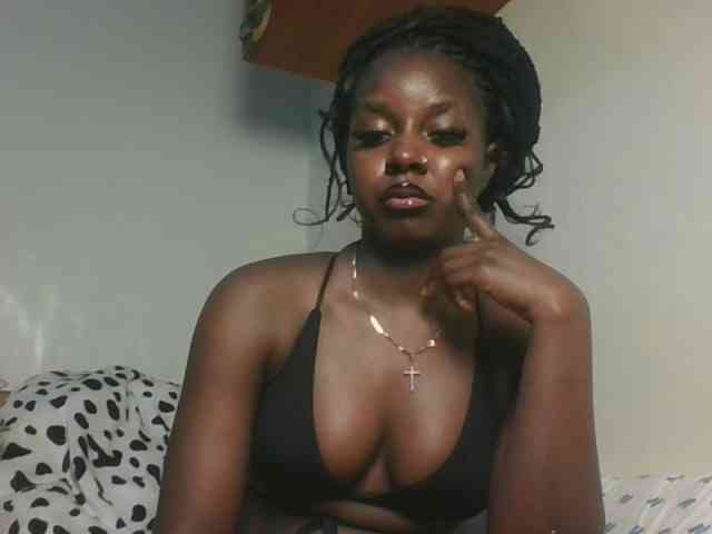 Sexykitten1 webcam