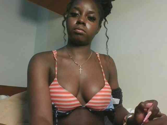 Sexykitten1 webcam