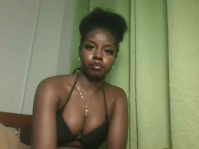 Sexykitten1 webcam
