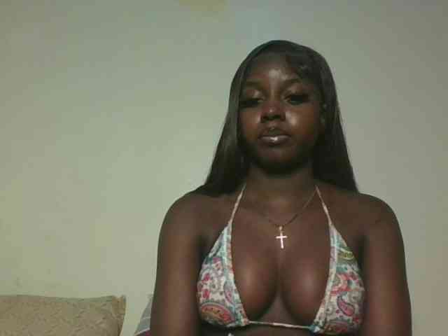 Sexykitten1 webcam