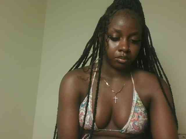 Sexykitten1 webcam