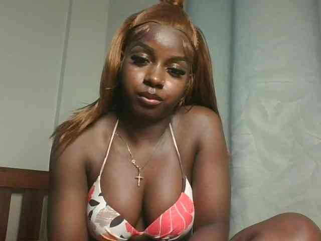 Sexykitten1 webcam