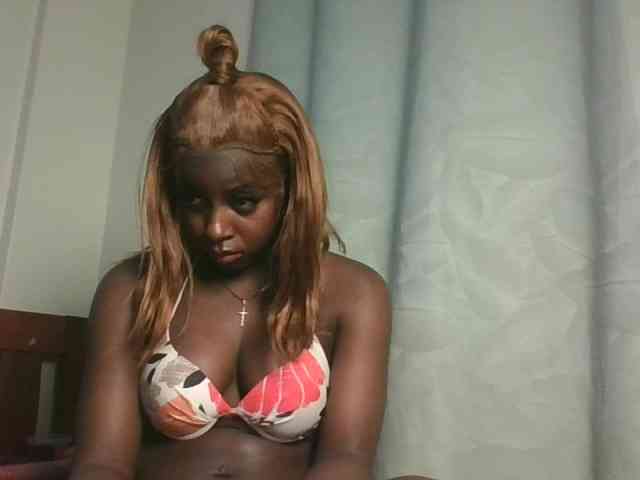 Sexykitten1 webcam