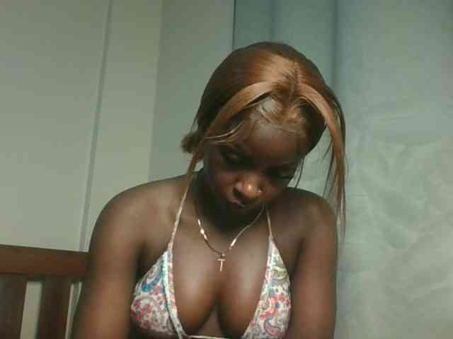 Sexykitten1 webcam