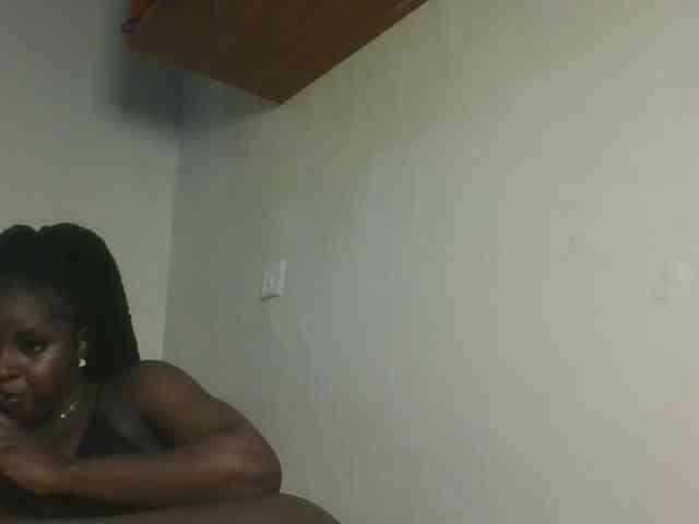 Sexykitten1 webcam