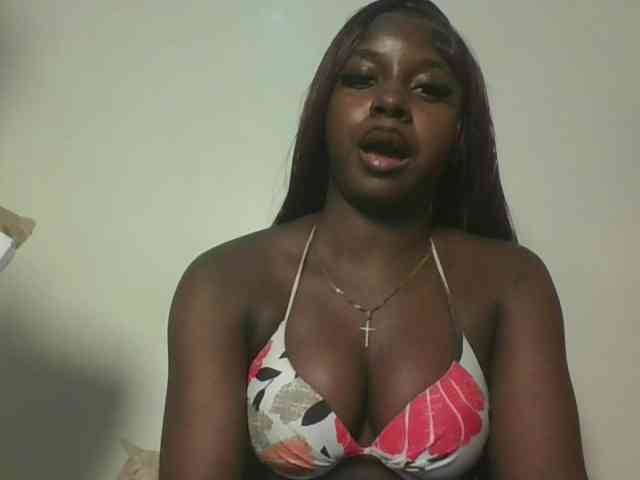 Sexykitten1 webcam