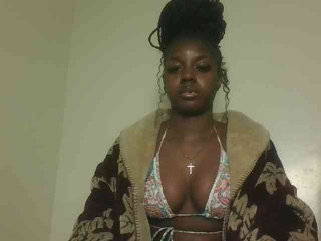 Sexykitten1 webcam