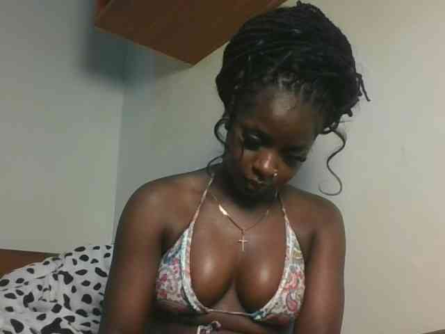 Sexykitten1 webcam