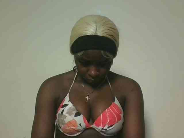 Sexykitten1 webcam