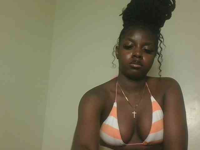 Sexykitten1 webcam