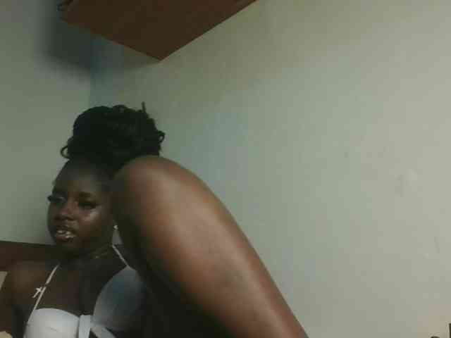 Sexykitten1 webcam