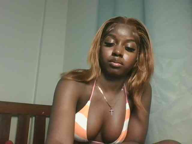 Sexykitten1 webcam