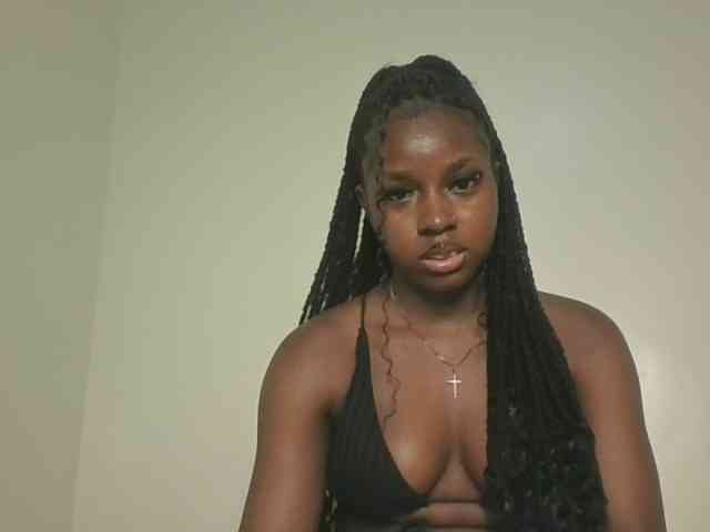 Sexykitten1 webcam