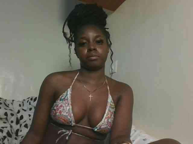 Sexykitten1 webcam