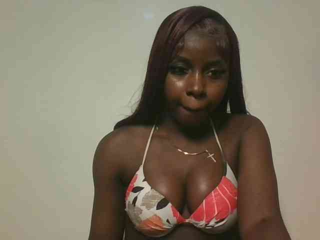 Sexykitten1 webcam