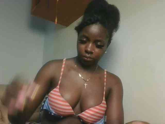 Sexykitten1 webcam
