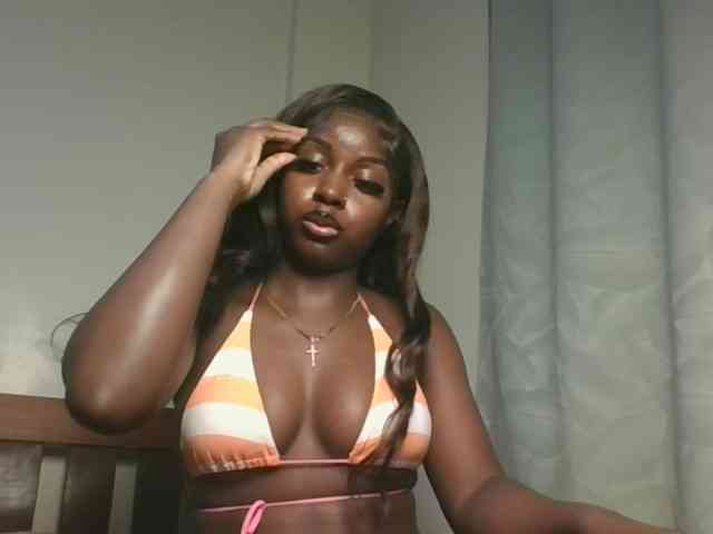 Sexykitten1 webcam
